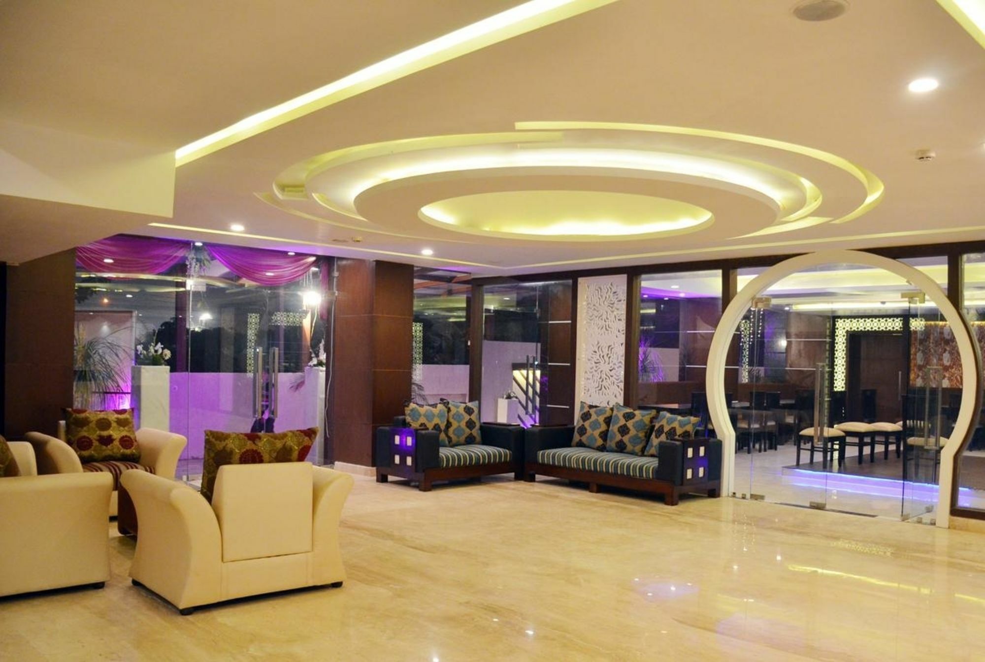 Hotel Casaya Inn Chinhat Exterior photo
